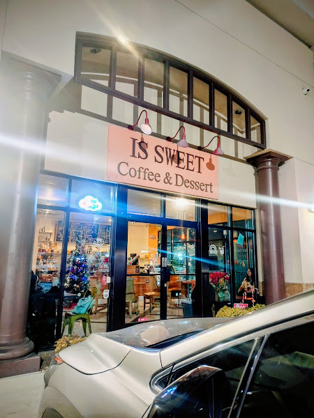 Is Sweet Coffee & Dessert 2