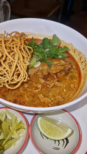 KAO GANG THAI FOOD 3