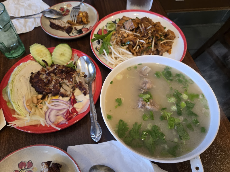 KAO GANG THAI FOOD 5