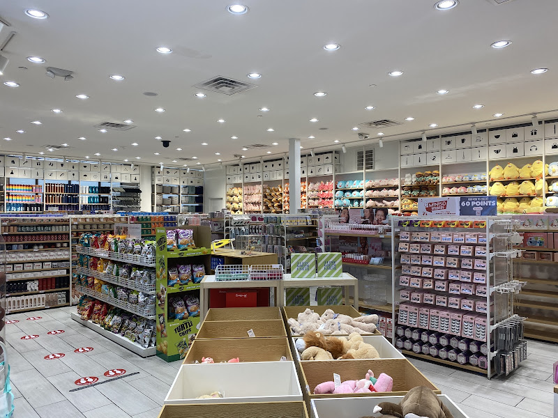 Miniso USA 4
