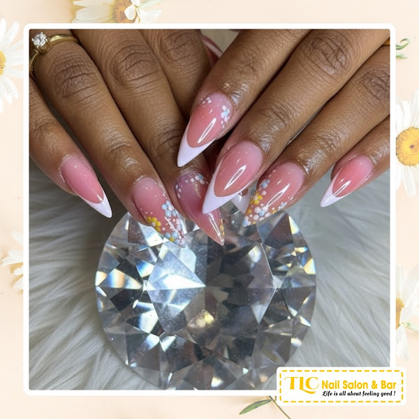 TLC Nail Salon & Bar 4