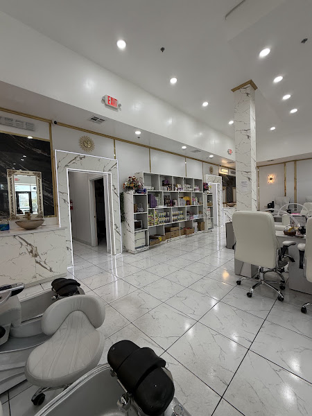 Linda Nails & Lashes - Las Vegas 2