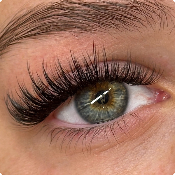 Tango Nail & lash 4