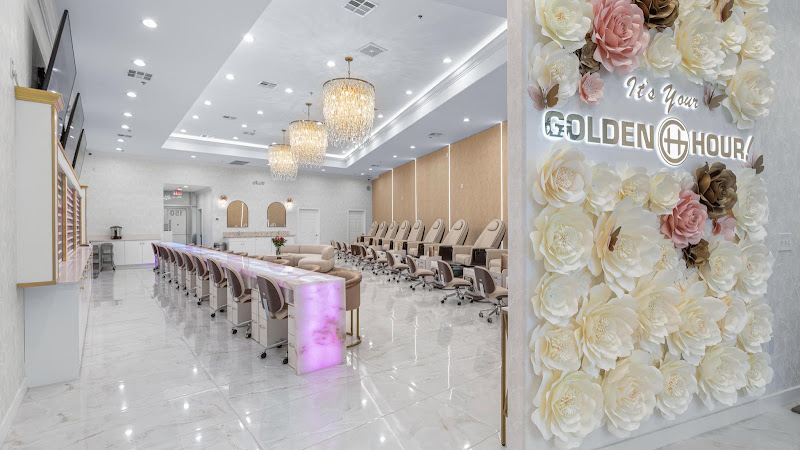 Golden Hour Nails Spa Flamingo 2