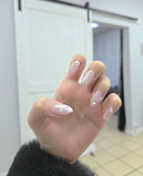 Chloe Beauty 4