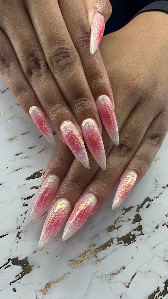 Glo Nail Lounge LV 4