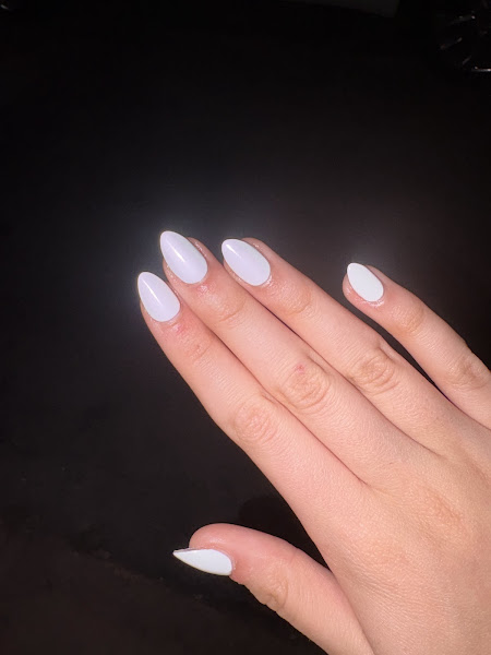 J nails and spa 4