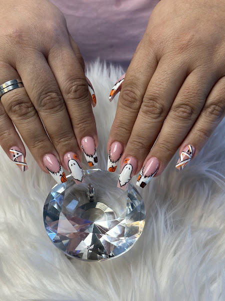 QT Nails 5