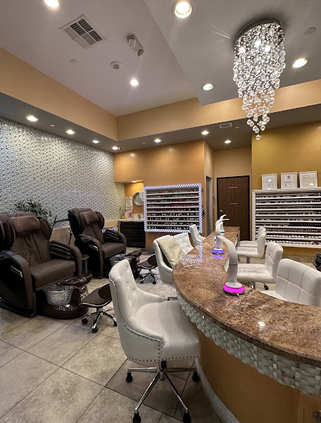 Naturelle Nails Salon Summerlin, Las Vegas, Nevada 5