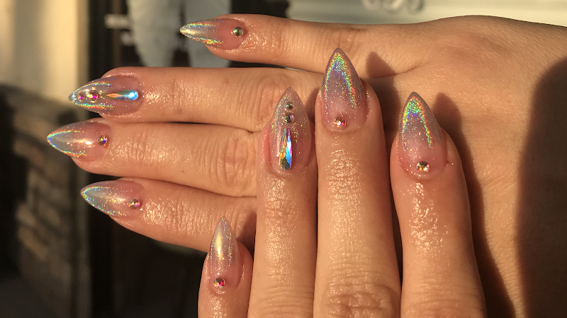 Love Diamond Nails 2