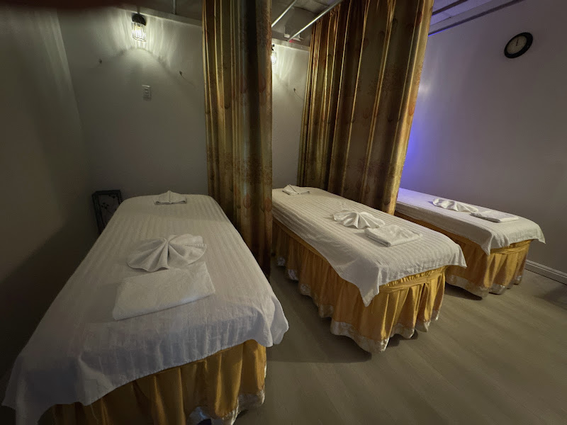 Spring Spa - Massage 5