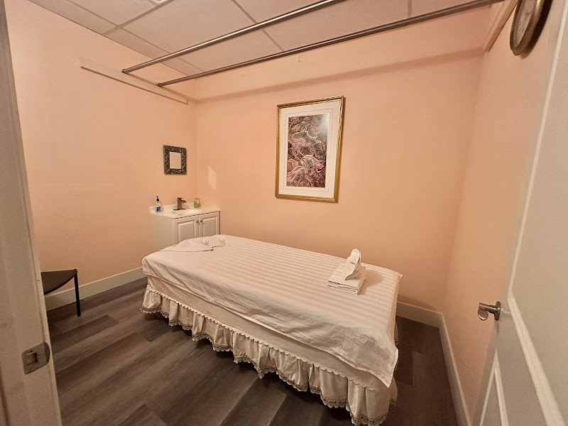 Cloud 9 Osia Spa Massage 3