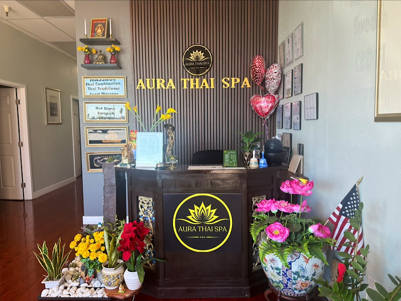 Aura Thai Spa & Massage 5
