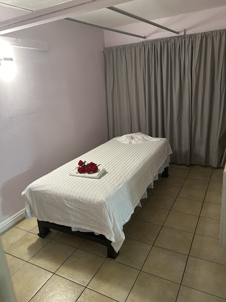 Angel's Touch Massage Spa 3