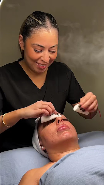 Refine beauty lounge 3