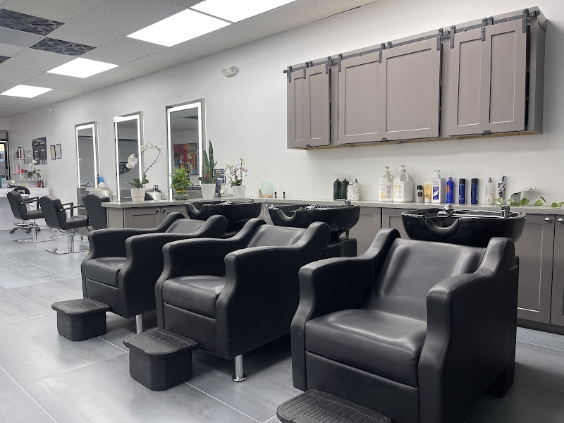 Huy Salon 4