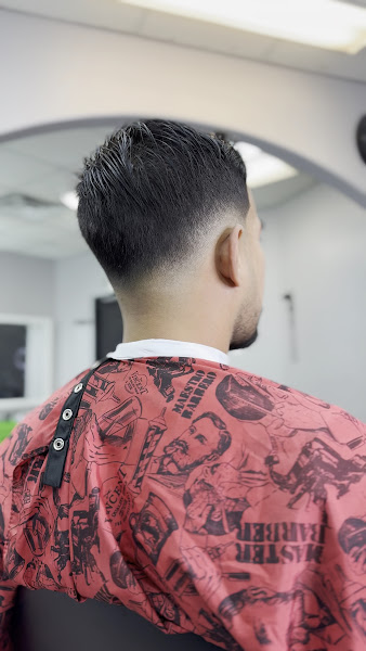 E2W BARBER SALON 3