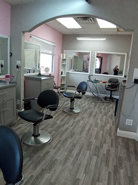 E2W BARBER SALON 4