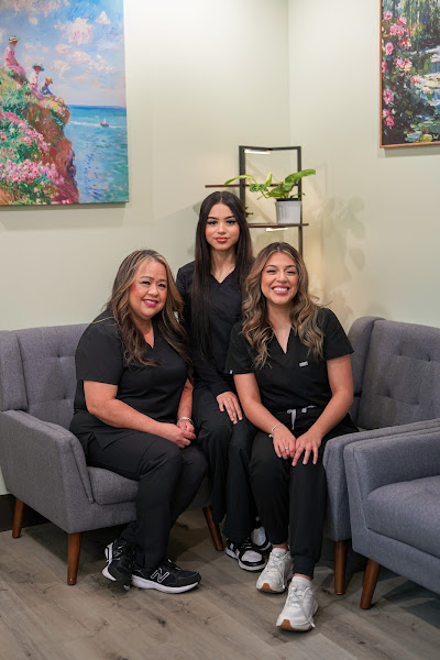 LAD Cosmetic and Family Dental, Dr Loan Anh Do D.D.S 2