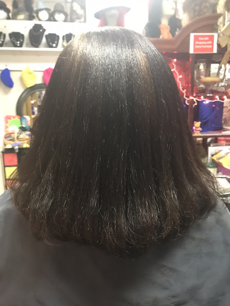Best 4 Less Beauty Salon 2