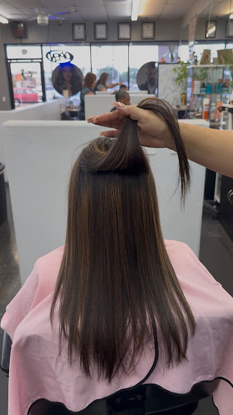 Clip Joint Beauty Salon 4