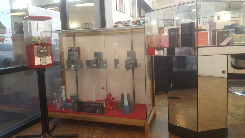 Ruth's Barber & Beauty 3