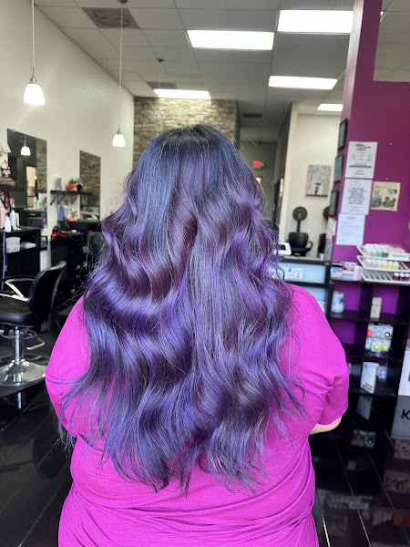 Dare to Dye Salon Boutique 4