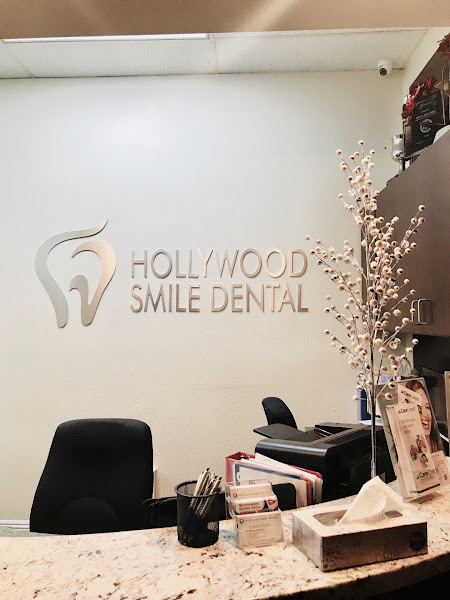 Hollywood Smile Dental 2