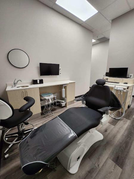 Dentists On Nellis 5