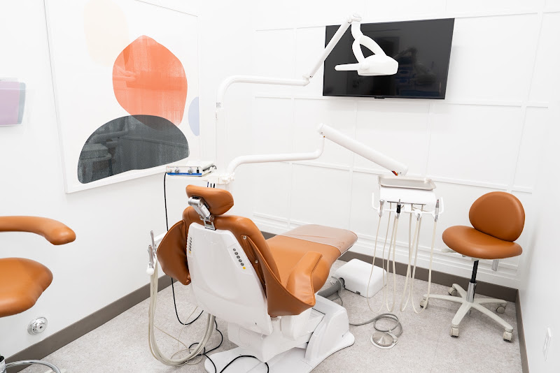 Hello Dental & Orthodontics 5