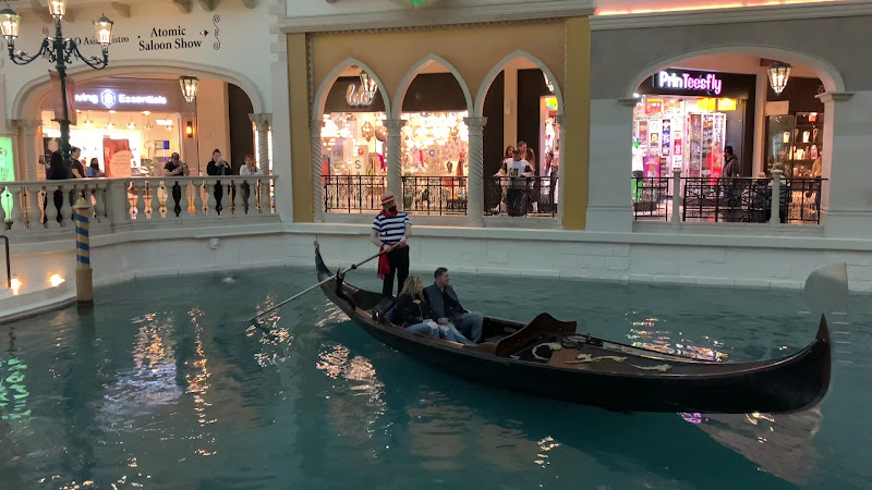 The Venetian Gift Shop 3