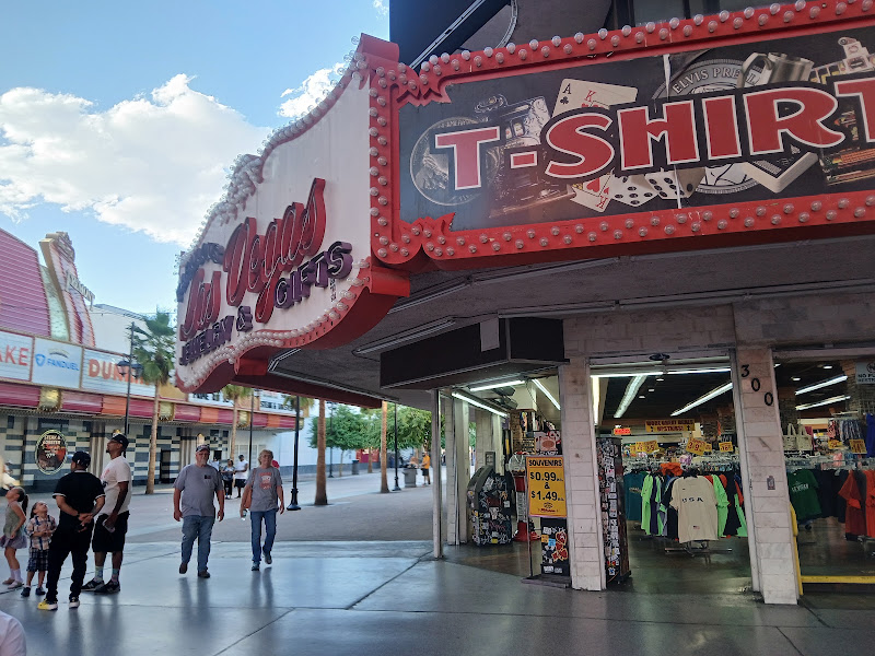 Fabulous Las Vegas Gift Shop 2