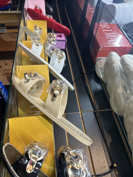 Vegas Gift Shop 5