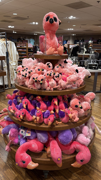 Flamingo Gift Shop 4