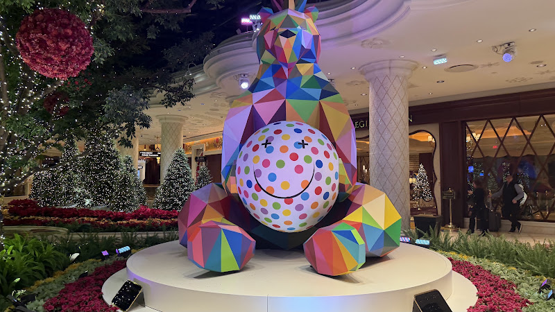 Wynn Plaza 5