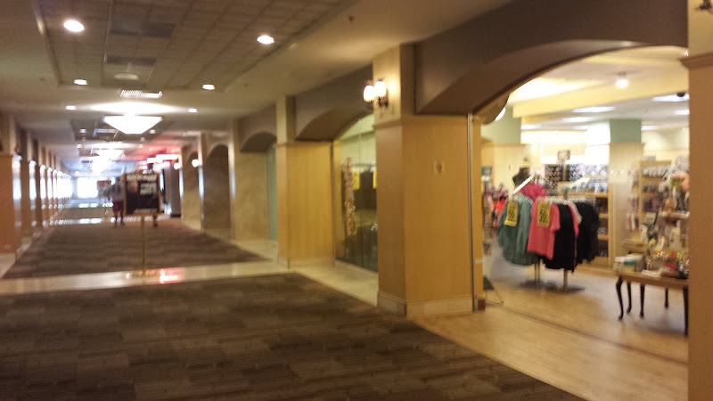 Paradise Gift Shop 2