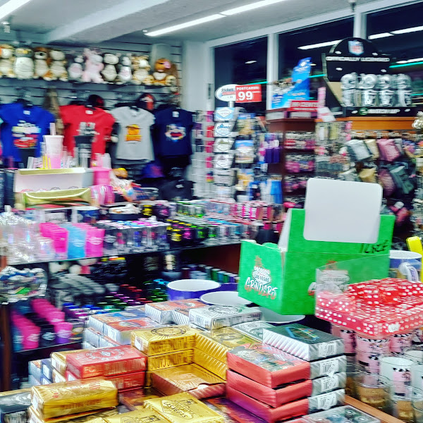 Gifts Plus at Circus Circus 3