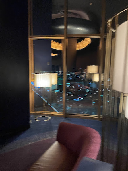 Lux Vegas 4