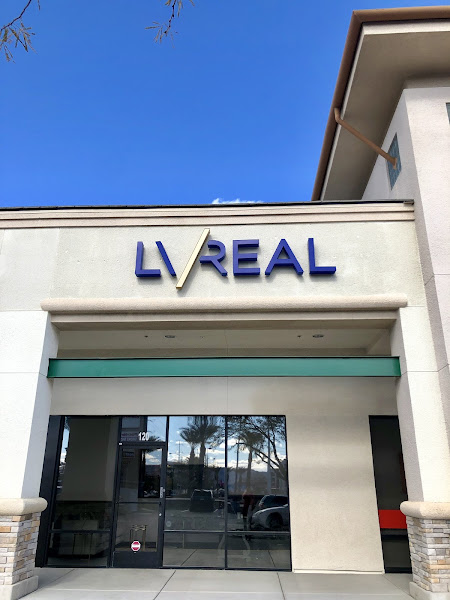 LVREAL Luxury Homes Real Estate Agent Las Vegas 4