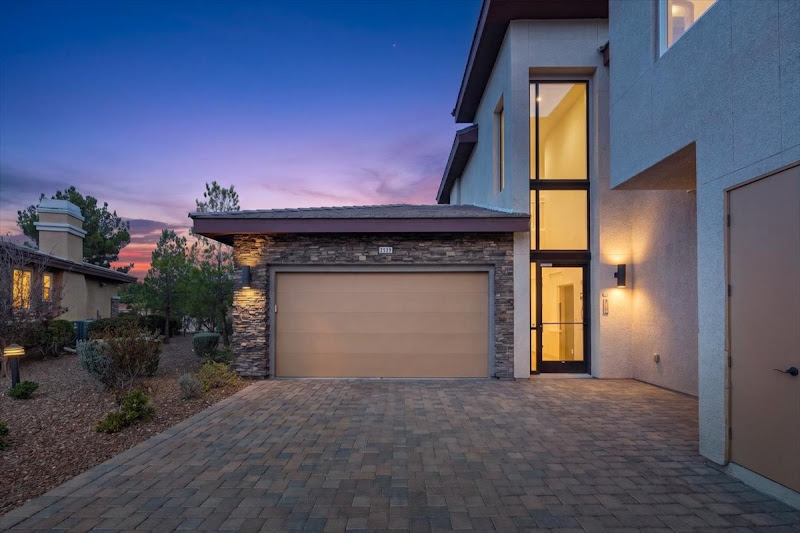 LUXURY HOMES OF LAS VEGAS 5