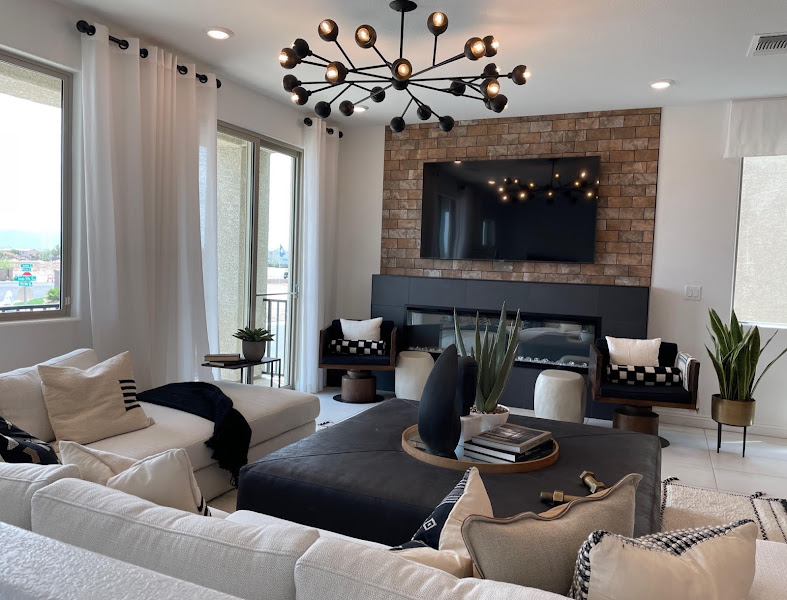 Renee Yang, Las Vegas Realtor 2