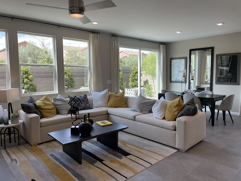 Renee Yang, Las Vegas Realtor 3