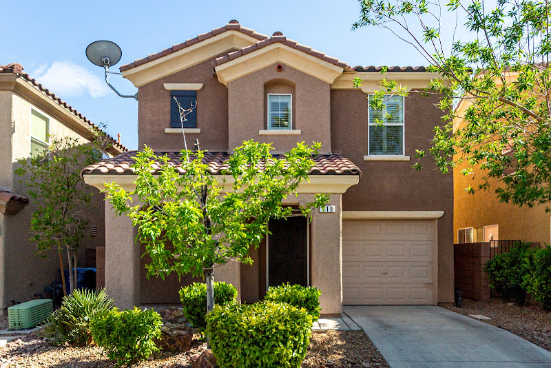 Vanessa Jimenez, Realtor 3