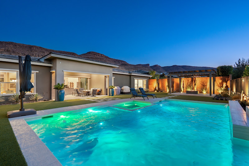 Paul Conforte and Bridget Olson REALTORS - Conforte & Olson Team 3