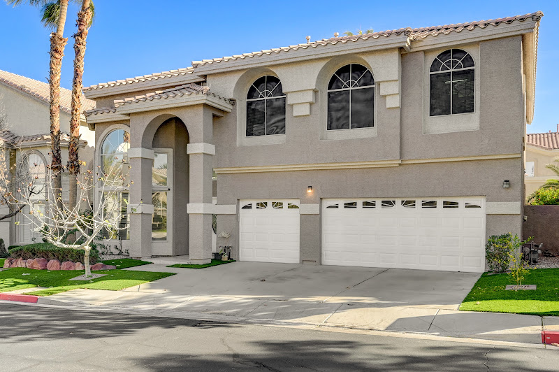 Excellence Fine Living Realty Realtor Las Vegas 2