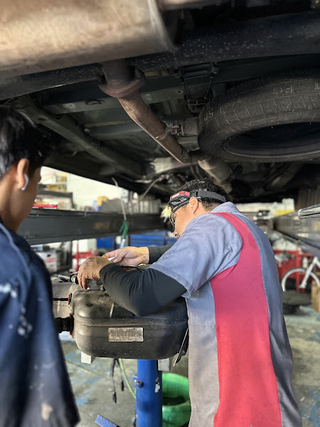 C & A Auto Care 5