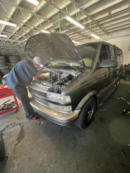 Vinnys Auto Repair LLC 3