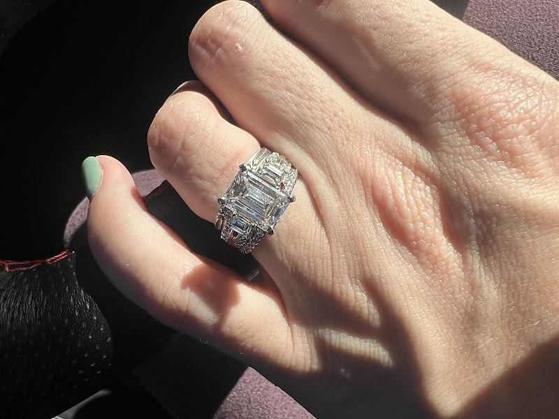 Michael E. Minden Diamond Jewelers 5