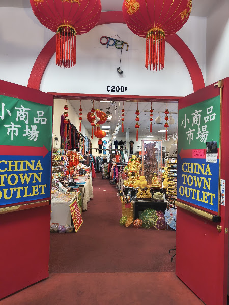 Chinatown Outlet 2