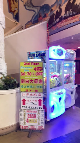 Chinatown Outlet 3